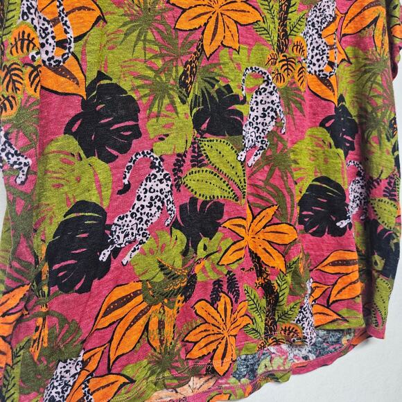 C&C California Linen Multicolor Safari Print Top - Picture 2 of 6